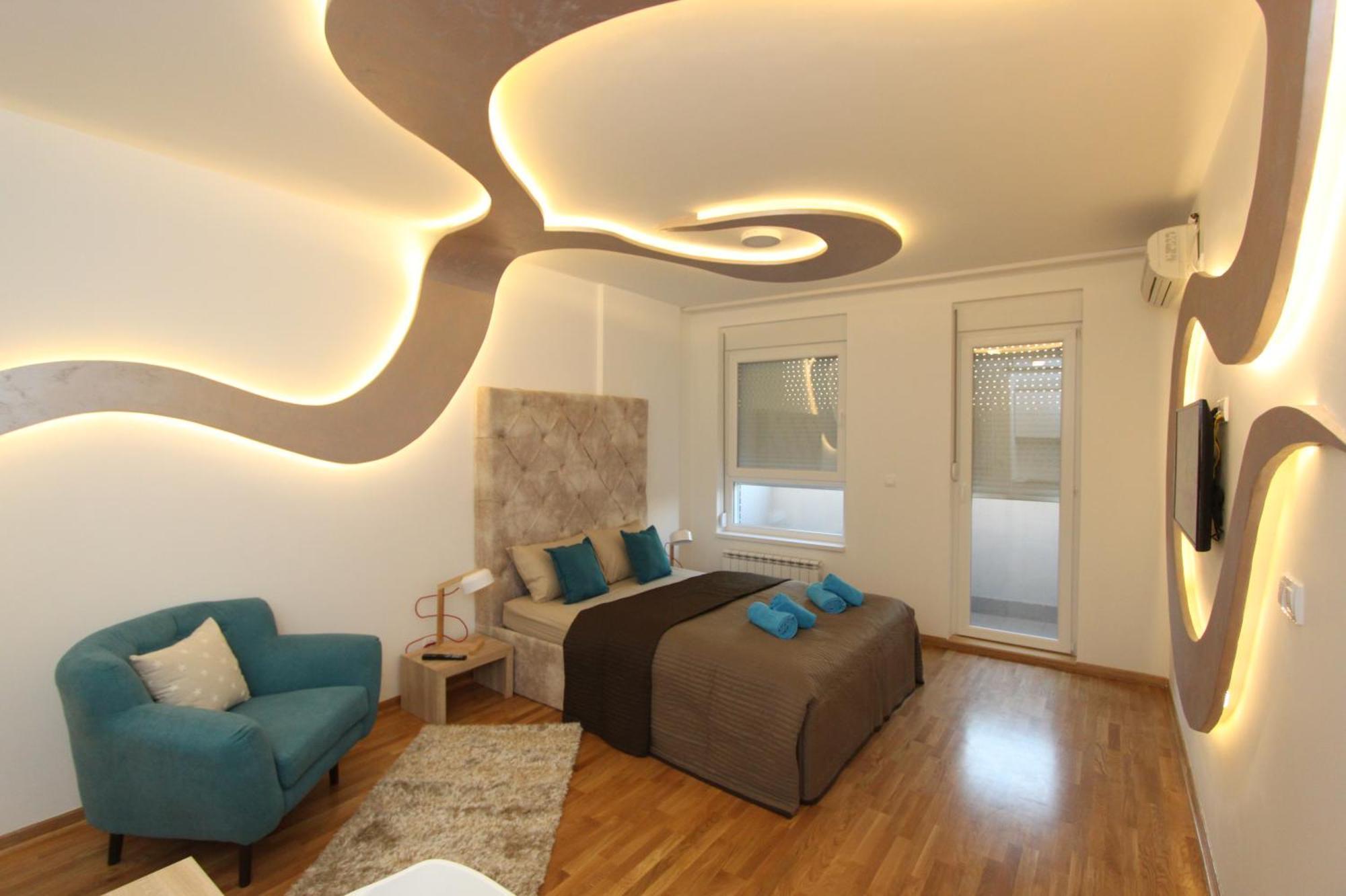 Riviera New Belgrade Apartment, Parking 5 Eur Per Day Exterior photo